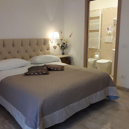 Affittacamere Sorrento Ventimiglia Kültér fotó