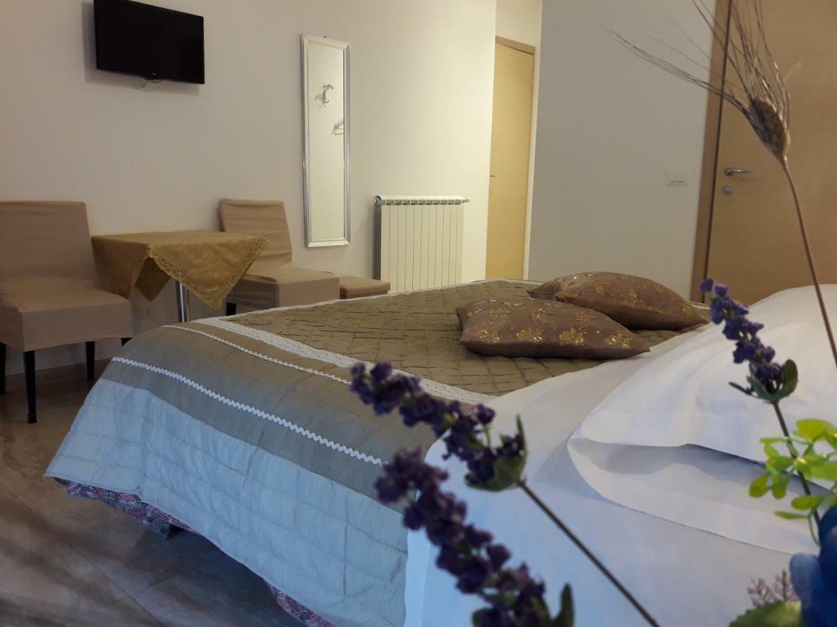 Affittacamere Sorrento Ventimiglia Kültér fotó